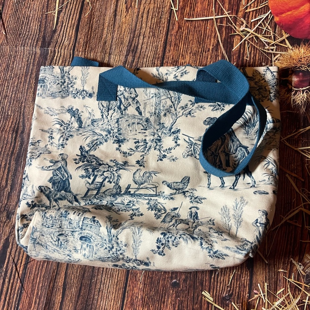 Maison d' Hermine Toile Tote Bag, Blue/White, NWT - Picture 10 of 10